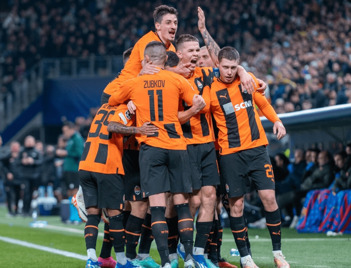 乐鱼体育-莱万多夫斯基9分钟5球媒体